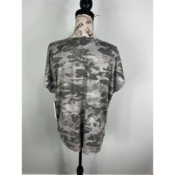 NWT RBX Green white camo V-neck Short Sleeve Shirt - Picture 2 of 8